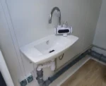 Contentor Sanitário Duplo com 2 Cabinas - Image 8